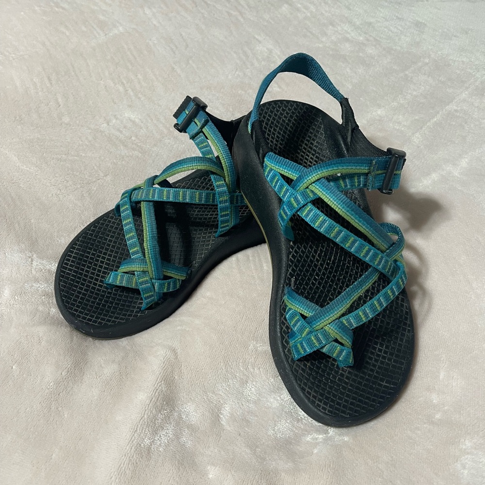 CHACO ZX2 YAMPA Women's Sport Sandals Multicolor Canvas Size Adjustable Buckle.